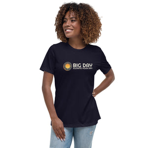 Women's BIG DAY T-Shirt - Lifestyle Image