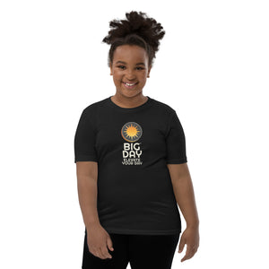 BIG DAY Vertical T-Shirt for Kids - Lifestyle Shot